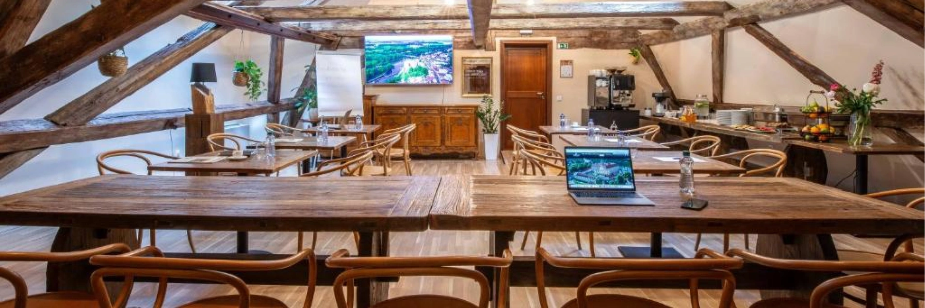 Foto prostoru pro firemní akce a eventy